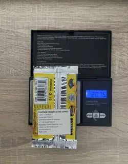 Pokemon 4th Print Base Set Charizard Booster Pack | WOTC | 1999-2000 UK - Image 2