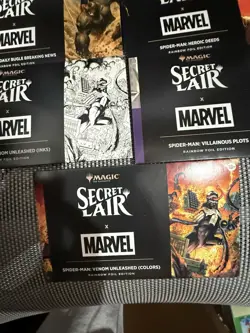 Magic The Gathering SPIDERMAN The Webslinger FOIL Bundle Secret Lair - Image 4