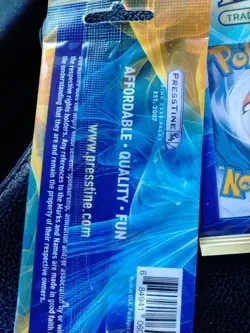 Pokemon TCG 25 Hologram Cards Inside (5) Unopened Factory Sealed Packs 🔥🔥🔥 728192477089 - Image 3
