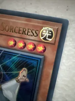 YUGIOH LYLA LIGHTSWORN SORCERESS BLLR-EN036 ULTRA RARE 1ST EDition - Image 4