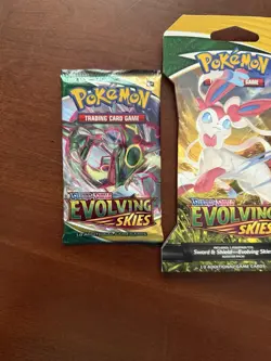 Pokemon TCG: Sword & Shield- (3)Evolving Skies Booster Packs- NEW/FACTORY SEALED - Image 2