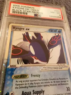 2006 POKEMON BLACK STAR PROMOS KYOGRE EX HOLO PSA 8 - Image 3