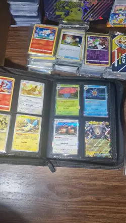 Huge Multi-Set Pokemon Collector Clearance 3000+ Cards Unsorted Holos & Reverse - Image 2