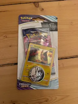 Pokemon Chilling Reign Single Blister Pack with MORPEKO Promo - New & Sealed - Image 1