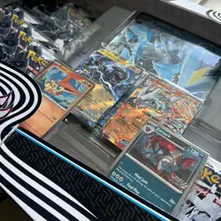 Pokemon Black Bolt & White Flare Unova Heavy Hitters Premium Collection Costco - Image 4