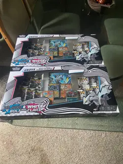 New Pokemon UNOVA Heavy Hitters Premium Collection Box NEW Sealed - Image 1