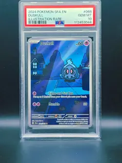 PSA 10 Duskull 068/064 Shrouded Fable Illustration Rare Pokemon SV SFA EN - Image 1