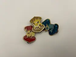 Eeveelution VMAX Premium Collection Pin Set Flareon Vaporeon Jolteon Pokemon NEW - Image 4