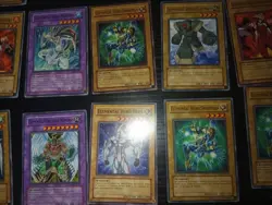 Vintage Yu-Gi-Oh TCG Card Lot Of 25 Elemental Hero Cards 1st/Unlimited Edition - Image 4