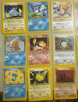 Pokemon Neo Genesis Lot (25 Cards) - Cleffa, 1st Edition Marill & Chinchou - Image 2