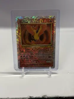 Rare Moltres 30/110 Legendary Collection Reverse Holo Pokemon Card - Image 1