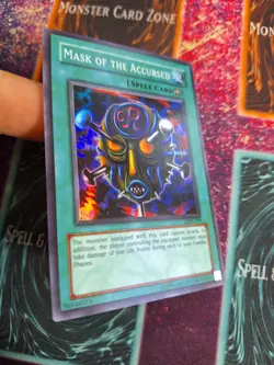 Yu-Gi-Oh! Mask of the Accursed LON-019 Super Rare Unlimited Moderately Played - Image 2