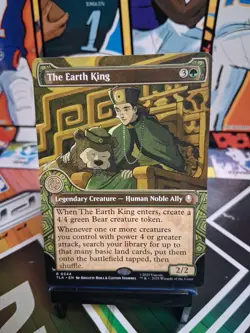 The Earth King (Showcase) Avatar: The Last Airbender Foil - Image 1