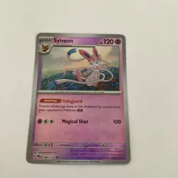 Sylveon 040/131 Masterball Prismatic Evolutions - Pokemon TCG - Image 1