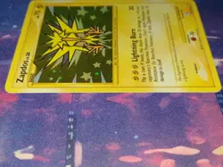 Zapdos 150/147 - Secret Rare Supreme Victors - LP Pokemon Card (2009) - Image 3