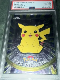 2000 TOPPS CHROME POKEMON T.V. #25 PIKACHU PSA 8 - Image 1