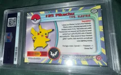 2000 TOPPS CHROME POKEMON T.V. #25 PIKACHU PSA 8 - Image 4