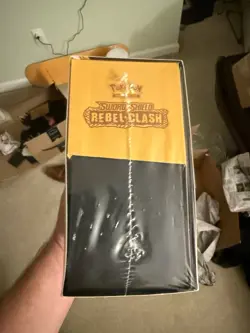 Pokemon Sword and Shield Rebel Clash ETB Sealed Brand New Box - Image 4