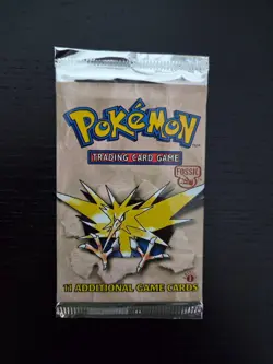 Pokemon 1st Edition Fossil Booster Pack Zapdos 21.03g - Image 2