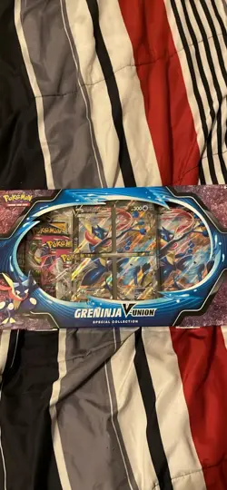 Pokemon Greninja V Union Special Collection Box Sealed - Image 1