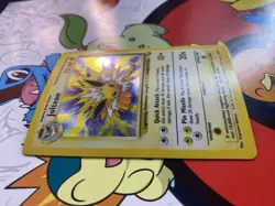 LP Pokemon TCG Jolteon Holo 4/64 (Jungle / Unlimited / 1999) - Image 2