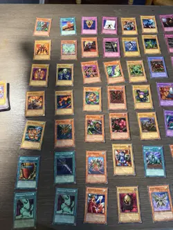 Yu-Gi-Oh! TCG Mixed Lot of 212 Cards - Image 2