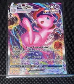 Pokemon Mew VMAX Alternate Art Holo Rare Card 269/264 Swsh08: Fusion Strike - Image 1