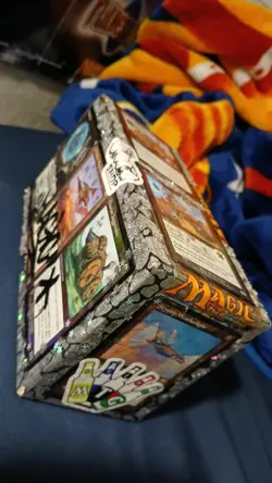 custom magic the gathering deck box hand painted and decorated - Image 2
