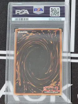 Blue Eyes White Dragon SDK PSA 8 FADED #001 Yugioh 2002 - Image 3