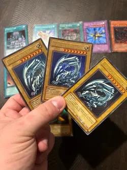 Yu-Gi-Oh Collection Lot 12 Card Lot! Blue eyes X3! Exodia Left Leg! All DMG/MP - Image 5