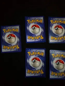 Vintage Wotc Pokemon bulk lot 336 cards. Base, Jungle, Fossil, and Holos. - Image 4