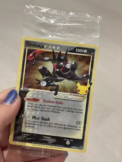 2021 Pokemon Greninja Gold Star SWSH144 Celebrations Promo SHURIKEN SWIRL Sealed - Image 3