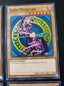Yugioh Blue Eyes White Dragon Dark Magician Girl Red Eyes Black 4 Card Set - Image 3