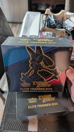 Pokemon TCG Sword & Shield - Crown Zenith Elite Trainer Box - Image 1