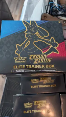 Pokemon TCG Sword & Shield - Crown Zenith Elite Trainer Box - Image 2