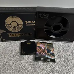 Pokemon TCG Sword and shield zamazenta: Elite Trainer Box Empty no cards - Image 1