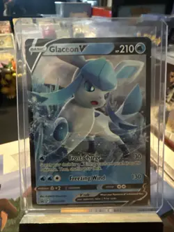 Glaceon V SWSH196 SWSH: Sword & Shield Promo Cards Holo - Image 3