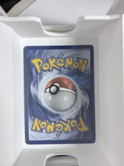 Pokemon Umbreon V Ultra Rare Single Strike 094/203 SWSH07 Holo Card - Image 2
