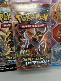 Pokemon XY Breakthrough 3 Pack Sealed Blister Pin Set Mega Charizard🔥🔥 - Image 3