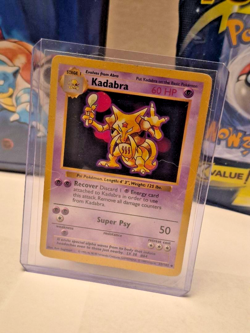 pokemon collectors album & Kadabra 032/102 Base & power pack card lot - Image 5