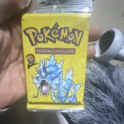Pokemon TCG Base Set Booster Pack Gyarados Art WOTC 11 Cards English - Image 4