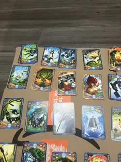Lego chima super big lot of card lot of rare one and more - Image 4