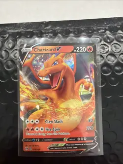 Charizard V Ultra Rare Darkness Ablaze 019/189 Pokemon TCG NM - Image 1