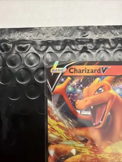 Charizard V Ultra Rare Darkness Ablaze 019/189 Pokemon TCG NM - Image 2