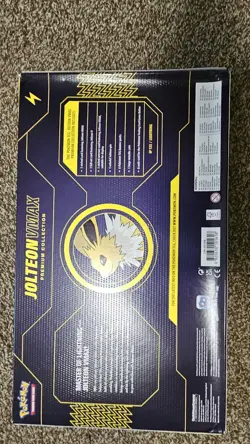Pokemon Eevee Evolution Vmax Premium Collection Box Jolteon Read Description - Image 5