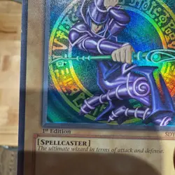 Dark Magician SDY-006 1st Ed Yu-Gi-Oh with odd dot misprint near staff - Rare - Image 4