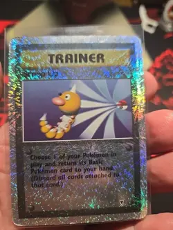 2002 Pokemon Legendary Collection SCOOP UP Trainer Reverse Holo 104/110 Card HP - Image 1
