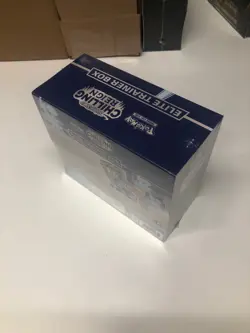 Pokemon Sword and Shield Chilling Reign Elite Trainer Box ETB Sealed New Nice! - Image 3