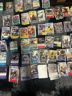 Bandai Digimon TCG Card Lot 300+ common,uncommon - Image 2