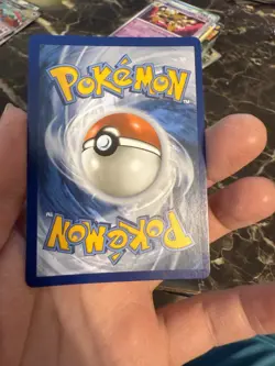Pokemon TCG - Radiant Alakazam 59/195 - Silver Tempest - Near Mint - Image 2
